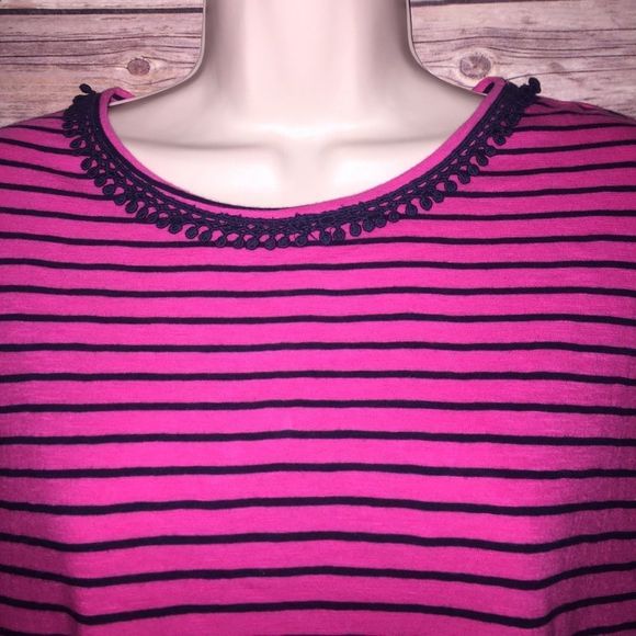 Crown & Ivy Navy Pink Striped Top Petite Medium - Picture 3 of 4
